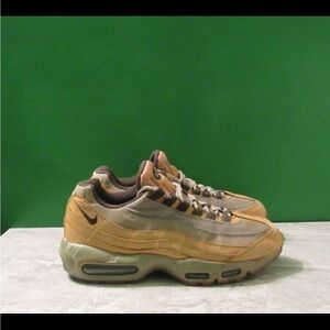 Nike Tan and Brown Sneakers with Air Cushion Sole